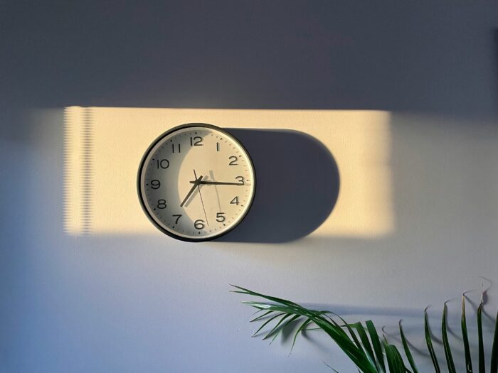 Daylight Savings: How to Transition Through the Time Shift